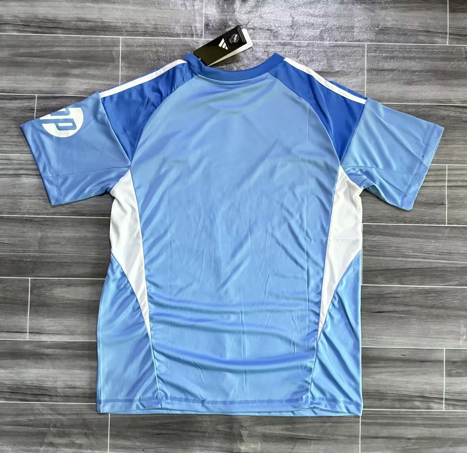 Real Madrid 2025/26 Gardien Maillot Concept Blue — 2