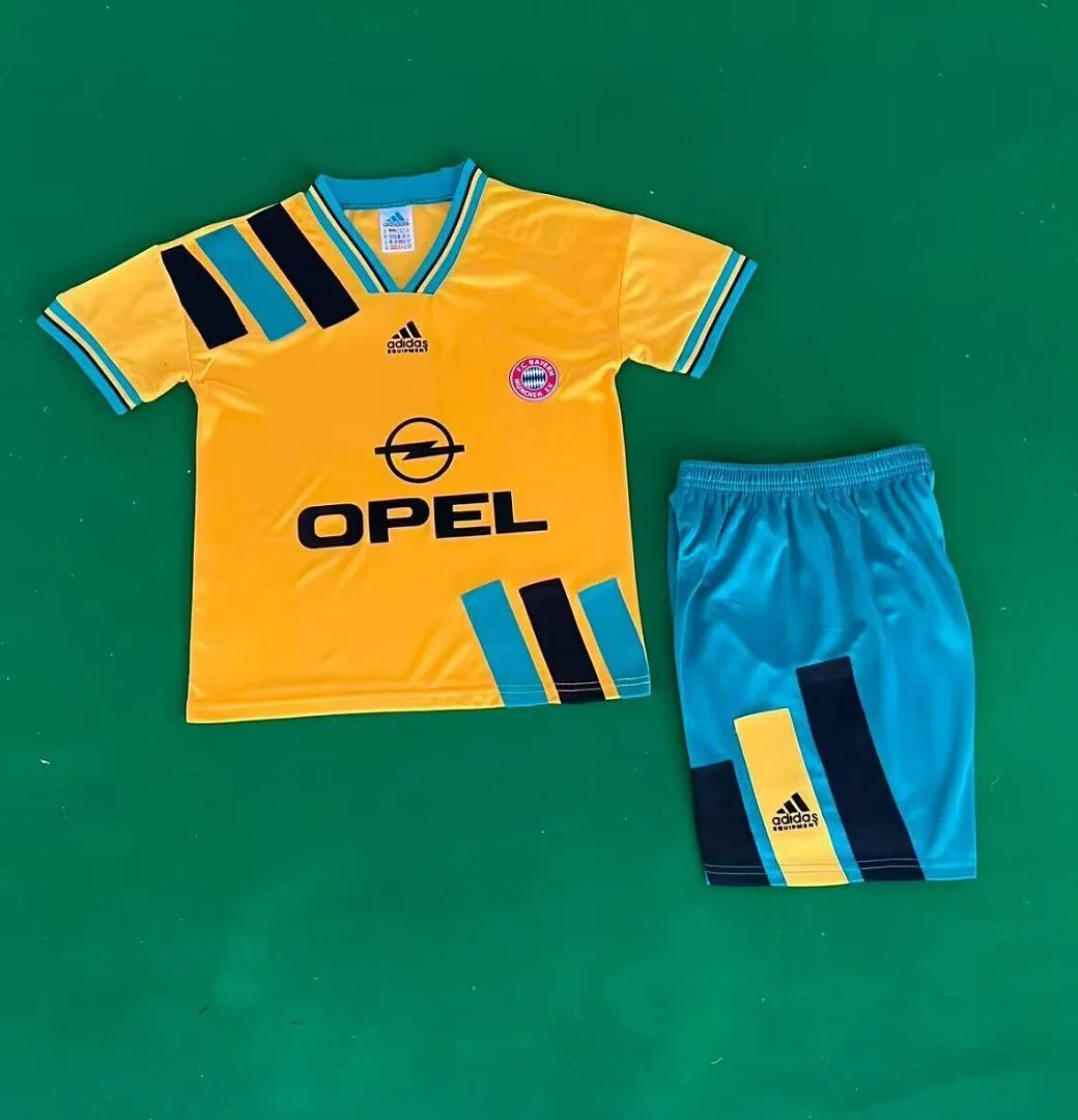 Bayern Munich 1993/95 Away Kids Kit Yellow