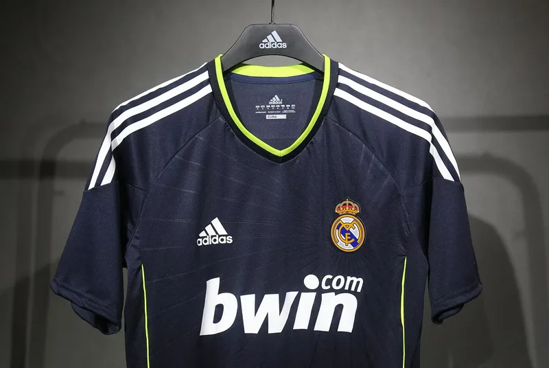 Real Madrid 2010/11 Away Shirt Player Version — 2