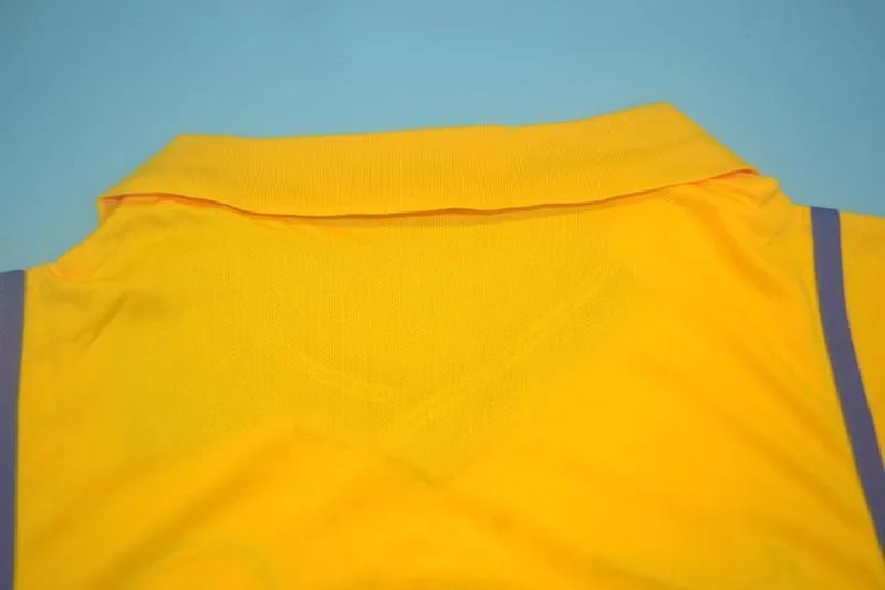 Leeds United 2000/02 Away Shirt Yellow — 2