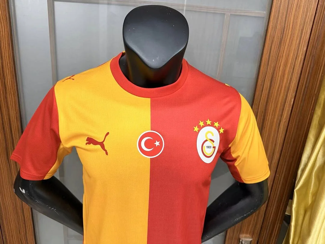 Galatasaray 2026/27 Home Shirt Short Sleeve — 2