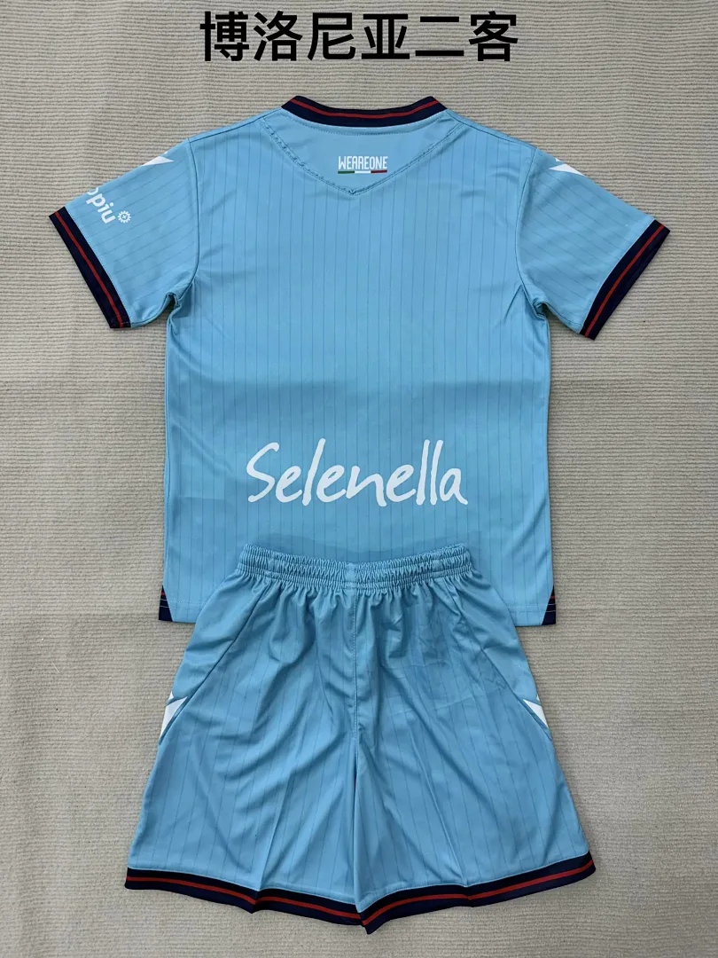 Bologna 2025/26 Third Kids Kit — 1