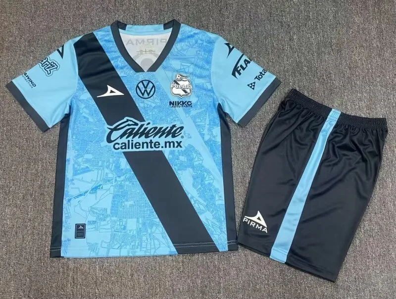 Puebla 2025/26 Ensemble Enfant — 2