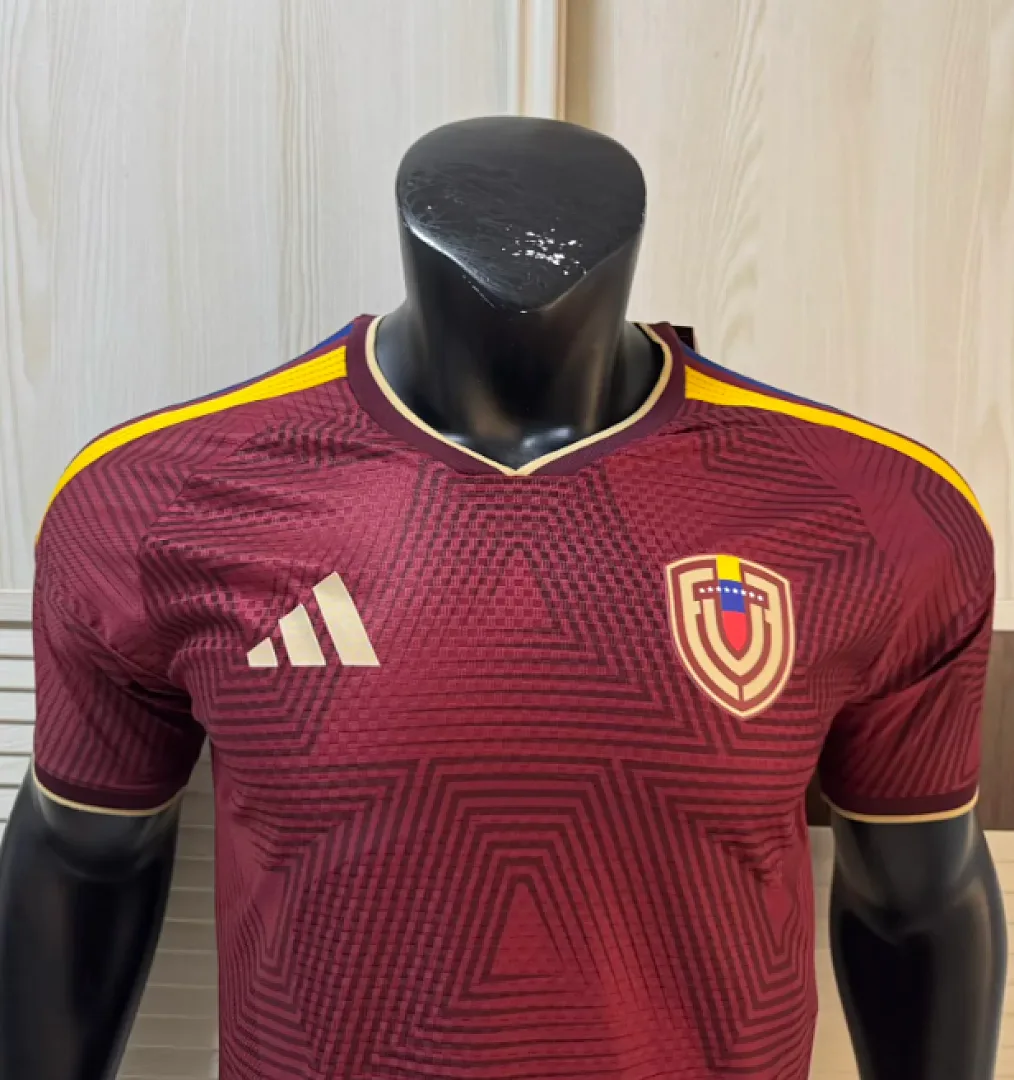 Venezuela 2026 Home Shirt Player Version — 2