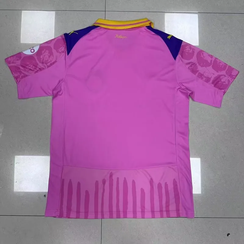 Borussia Dortmund 2025/26 Goalkeeper Shirt Pink