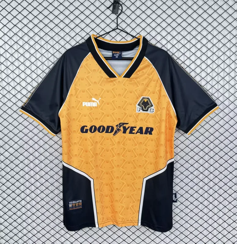 Wolverhampton Wanderers 1996/98 Home Shirt