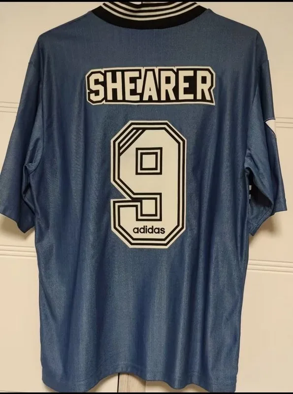 Newcastle United 1995/96 Away Shirt