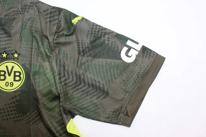 Borussia Dortmund 2024/25 Goalkeeper Shirt Dark Green