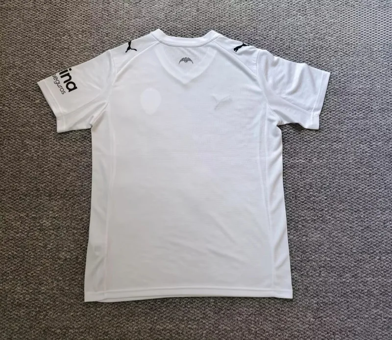 Valencia 2025/26 Domicile Maillot — 2