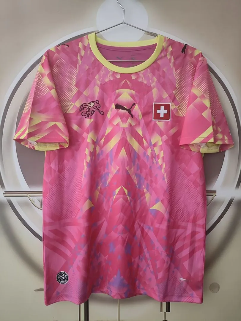 Switzerland 2026 Goalkeeper Shirt Pink