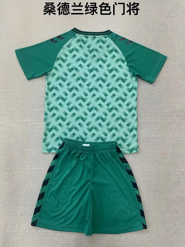 Sunderland 2024/25 Goalkeeper Kids Kit Green