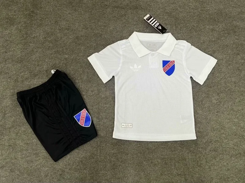 Colo-Colo 2025/26 Kids Kit Special Edition — 1