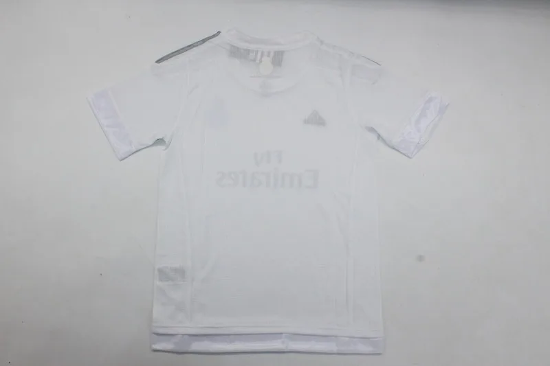 Real Madrid 2015/16 Primera Equipación Conjunto de Niño — 2