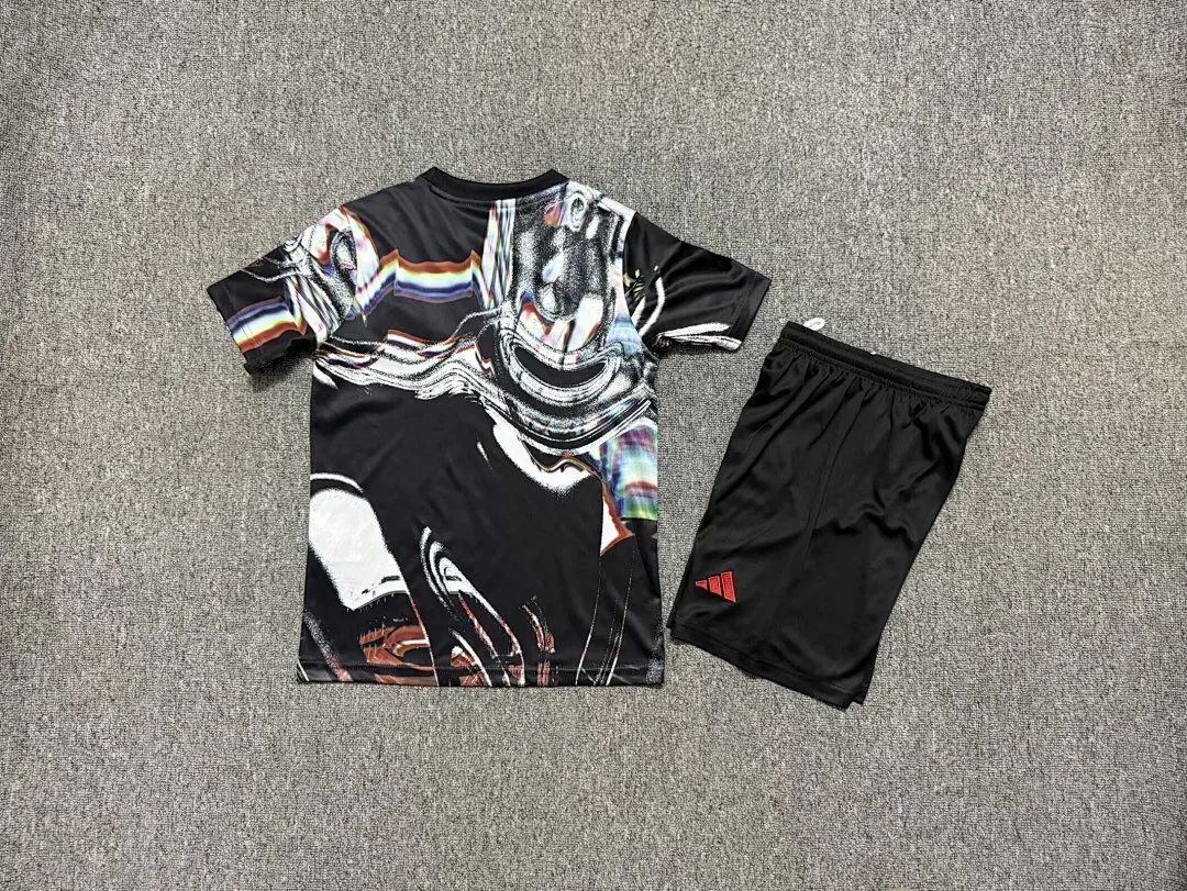 Manchester United 2025/26 Conjunto de Niño — 1