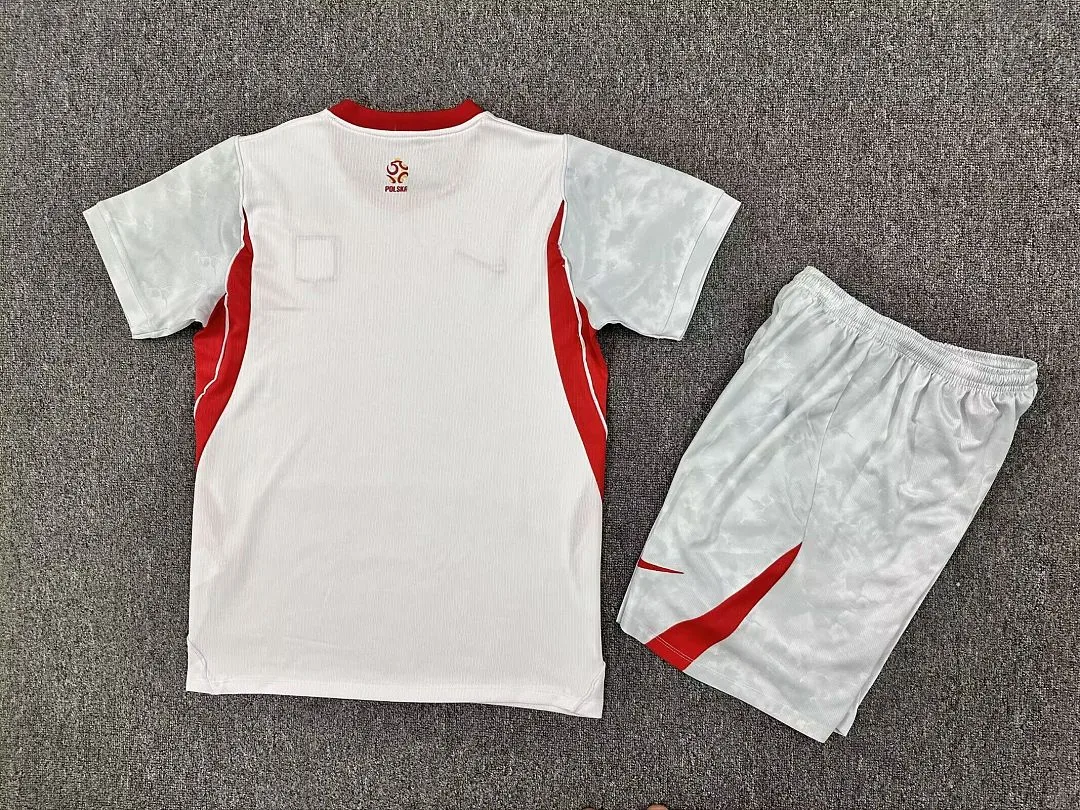 Poland 2026 Home Kids Kit