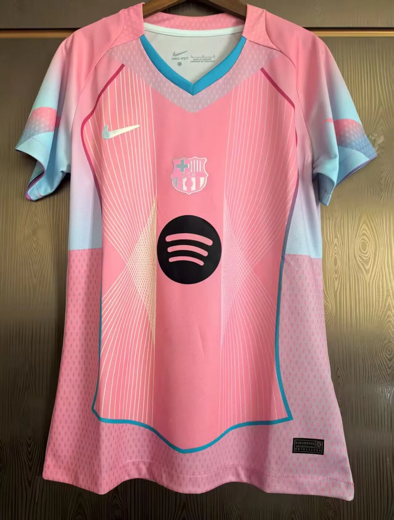 Barcelona 2025/26 Trikot Damen Sonderedition Pink — 1