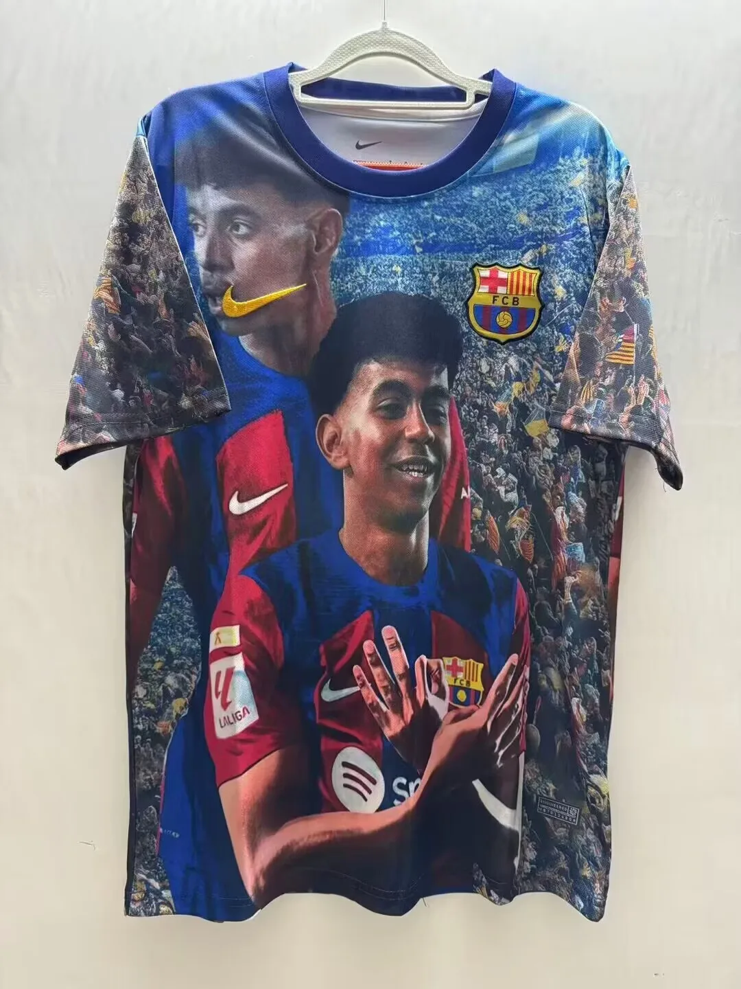 Barcelona 2025/26 Shirt Special Edition Lamine Yamal — 1