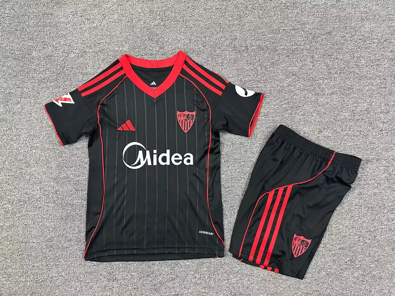 Sevilla 2025/26 Extérieur Ensemble Enfant — 2