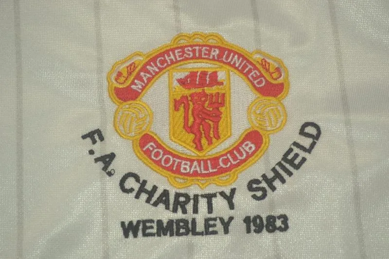 Manchester United 1983 Shirt White — 2