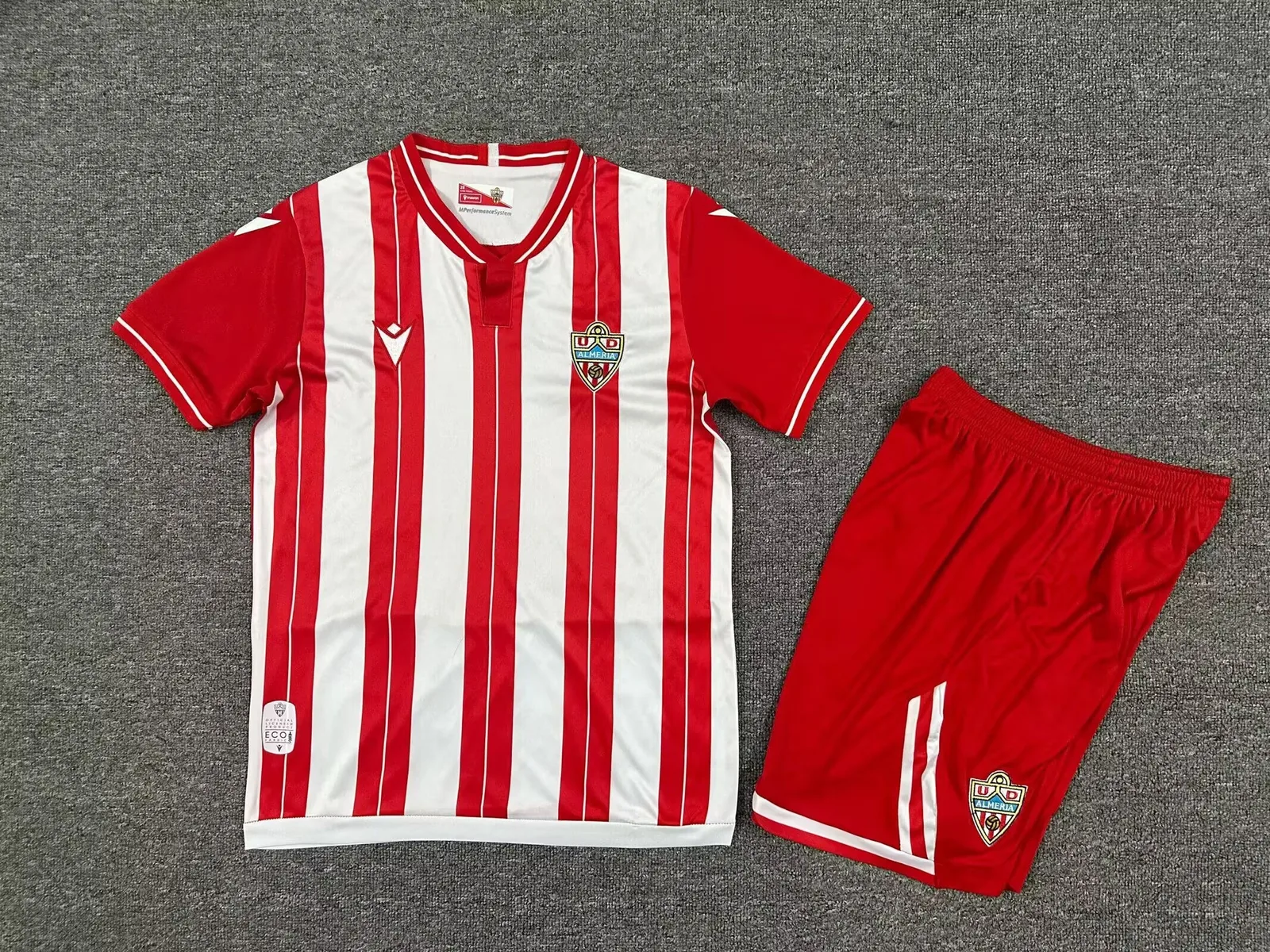 Almería 2025/26 Primera Equipación Conjunto de Niño