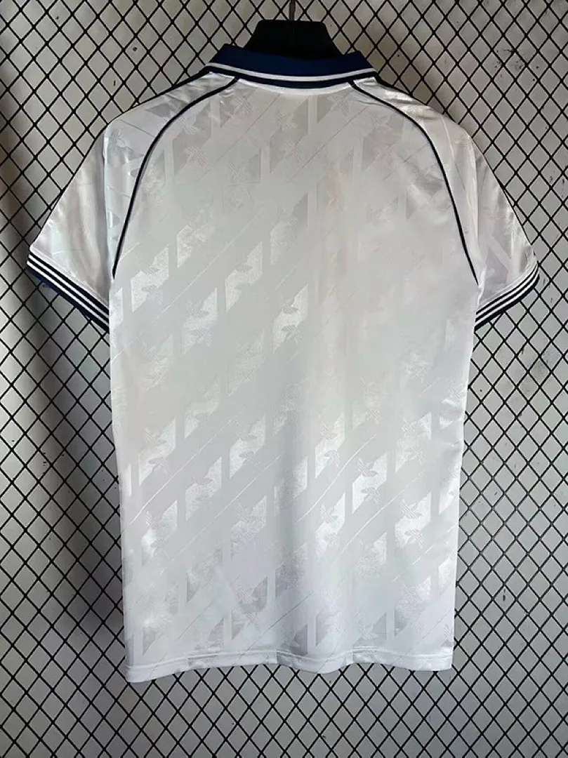 Real Madrid 2026/27 Shirt Special Edition White Blush — 2