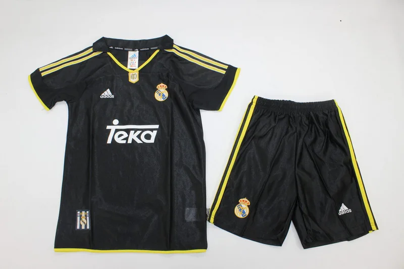 Real Madrid 1999/00 Away Kids Kit