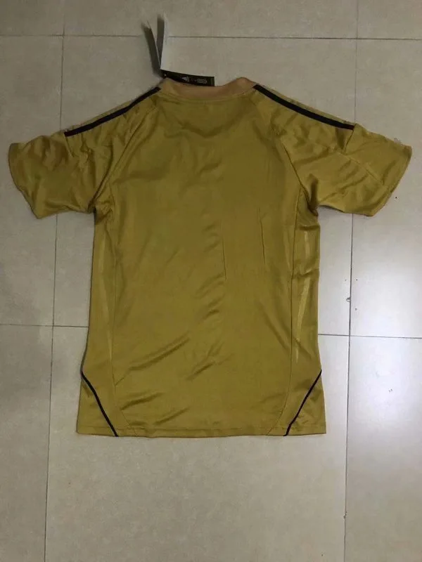 Spain 2008 Away Shirt Gold — 2