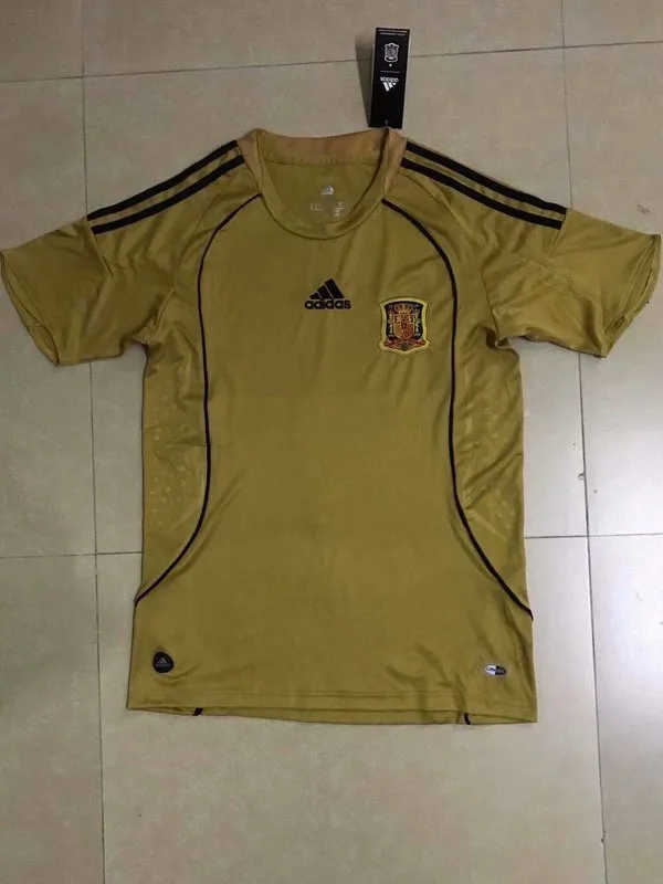 Spain 2008 Away Shirt Gold