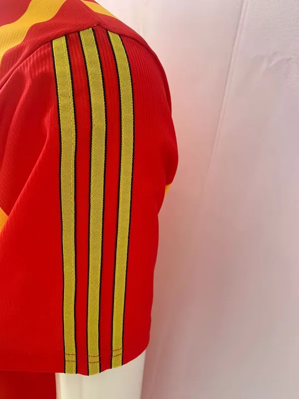 Galatasaray 2000/01 Home Shirt