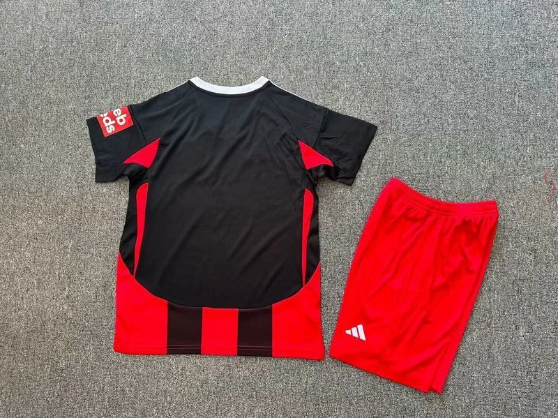 Fulham 2024/25 Away Kids Kit Black — 2