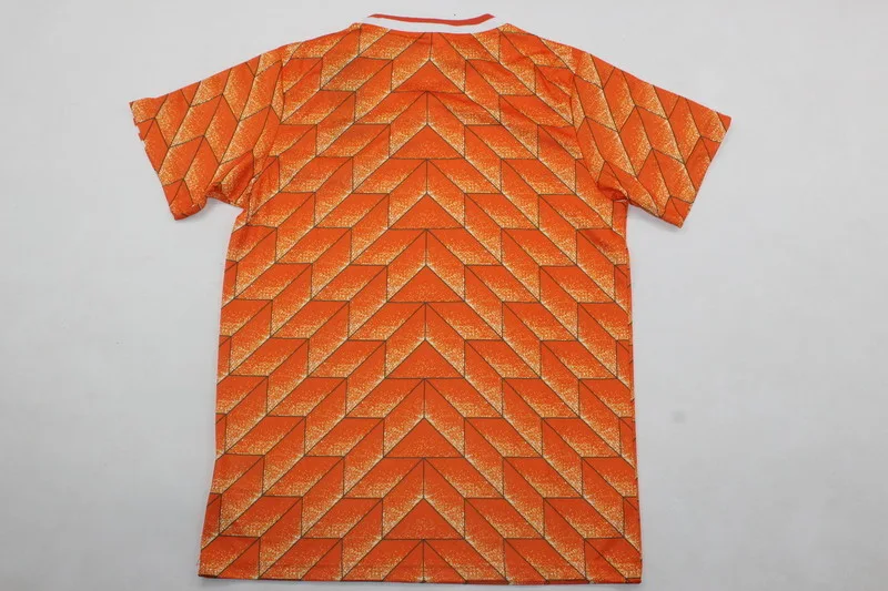 Netherlands 2016/28 Home Kids Kit — 2