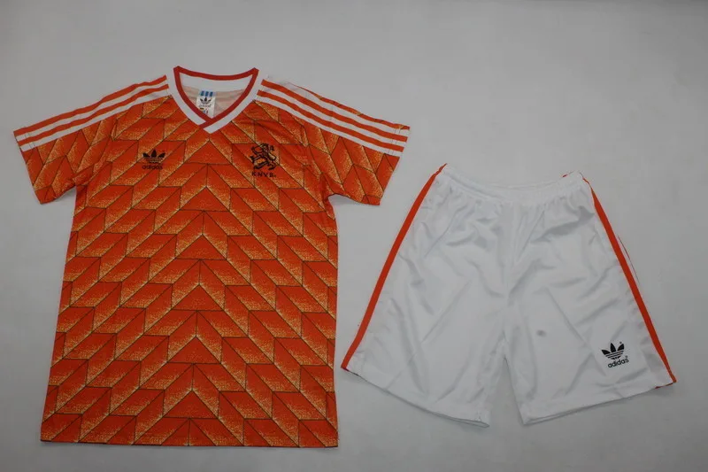 Netherlands 2016/28 Home Kids Kit