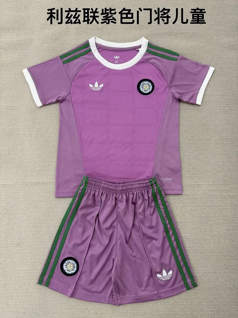 Leeds United 2026/27 Torwart Set Kinder Purple — 2