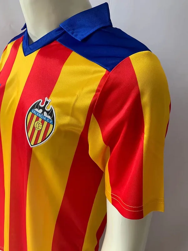 Valencia 1980/82 Away Shirt — 2
