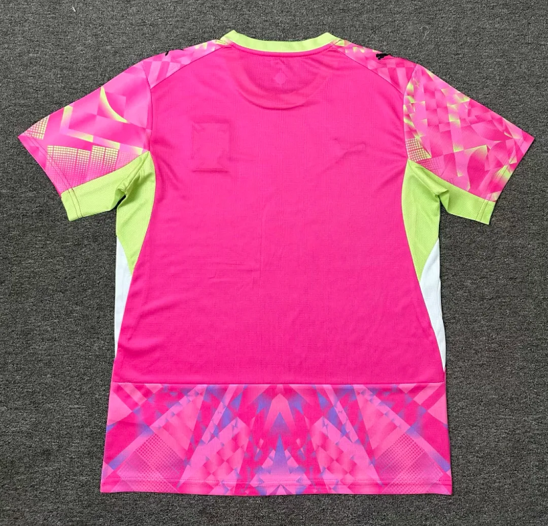 Portugal 2026 Goalkeeper Shirt Pink