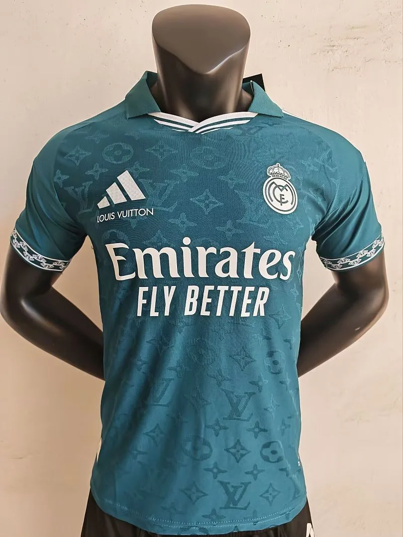 Real Madrid 2026/27 Camiseta Versión Jugador Green