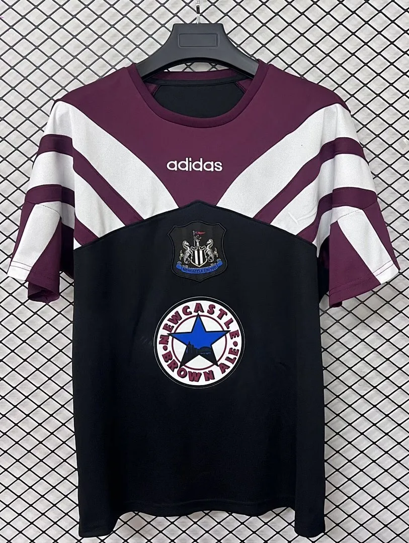 Newcastle United 1996/97 Camiseta — 1