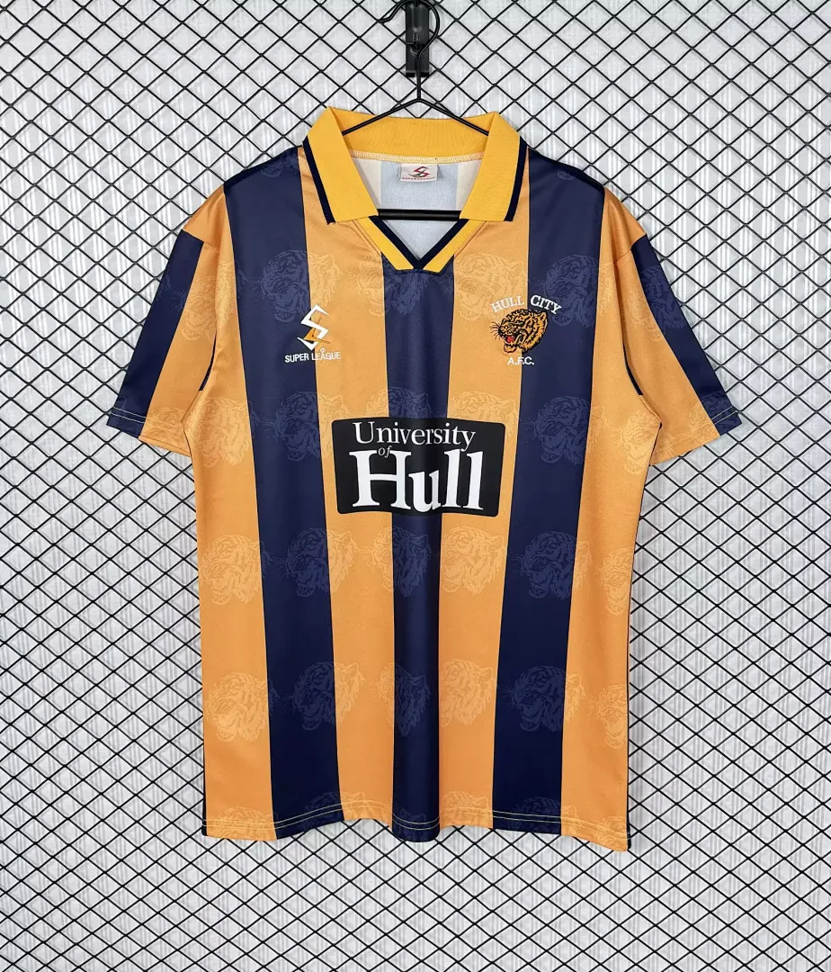 Hull City 1997/98 Home Shirt — 2