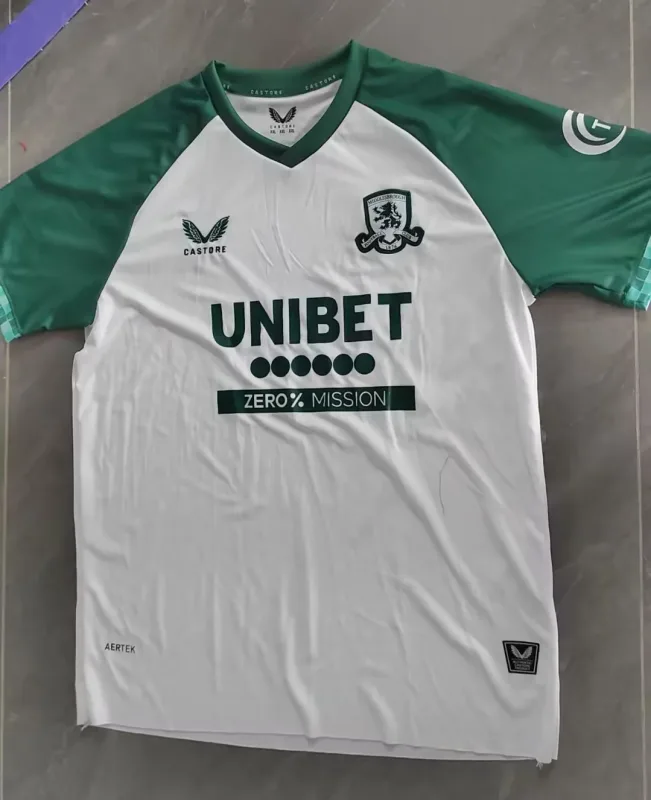 Middlesbrough 2025/26 Tercera Equipación Camiseta — 2