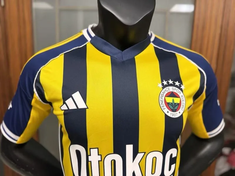 Fenerbahçe 2025/26 Primera Equipación Camiseta