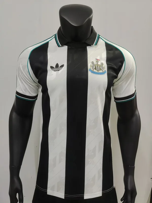 Newcastle United 2025/26 Trikot — 1
