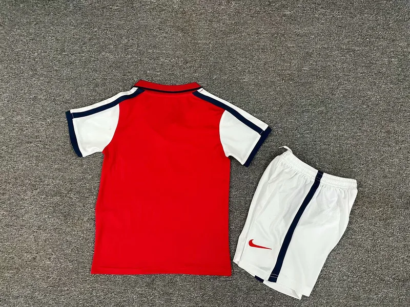 Arsenal 2000/02 Home Kids Kit — 2