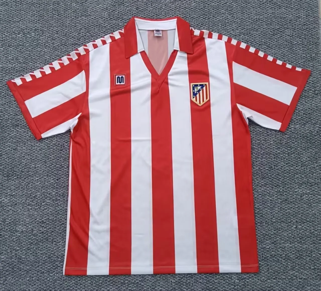 Atlético Madrid 1982/83 Home Shirt — 2