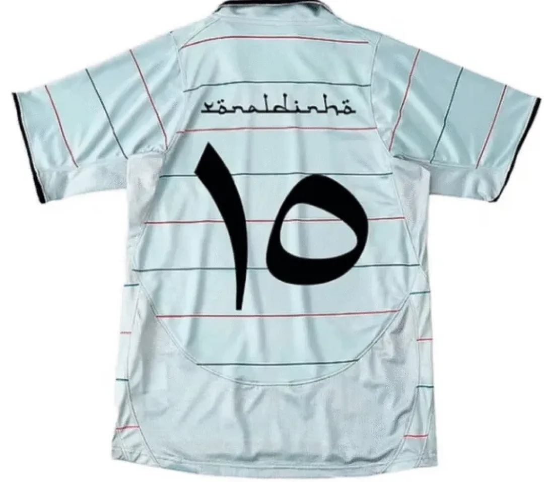 Barcelona Shirt X Ronaldinho