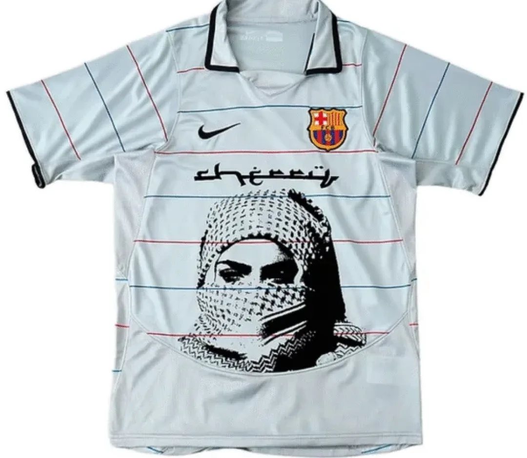 Barcelona Shirt X Ronaldinho β 2