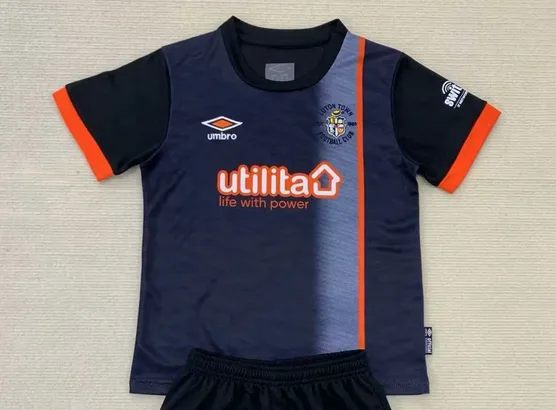 Luton Town 2024/25 Segunda Equipación Camiseta — 2