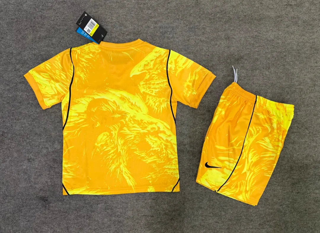 England 2026 Goalkeeper Kids Kit Yellow — 1