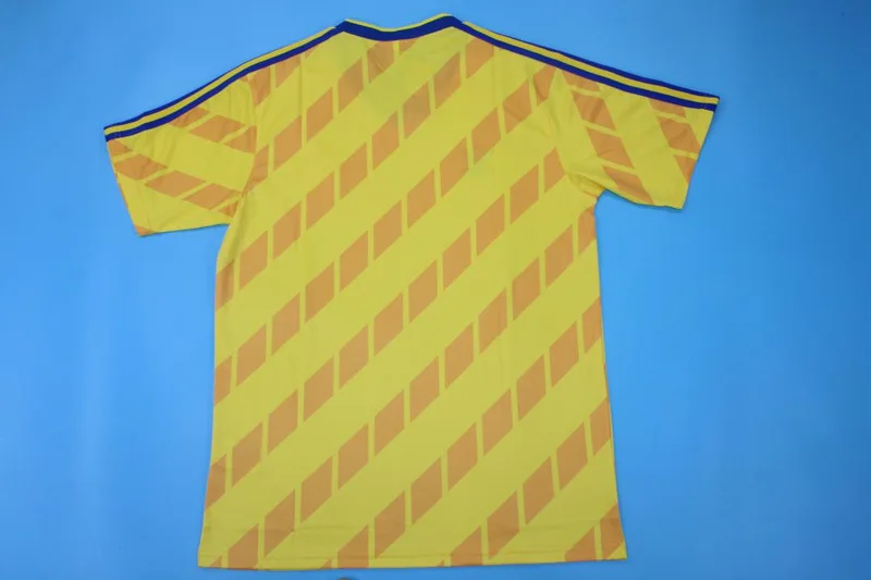 Suède 1988 Domicile Maillot — 2