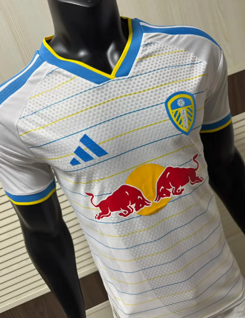 Leeds United 2026/27 Heim Trikot Spielerversion