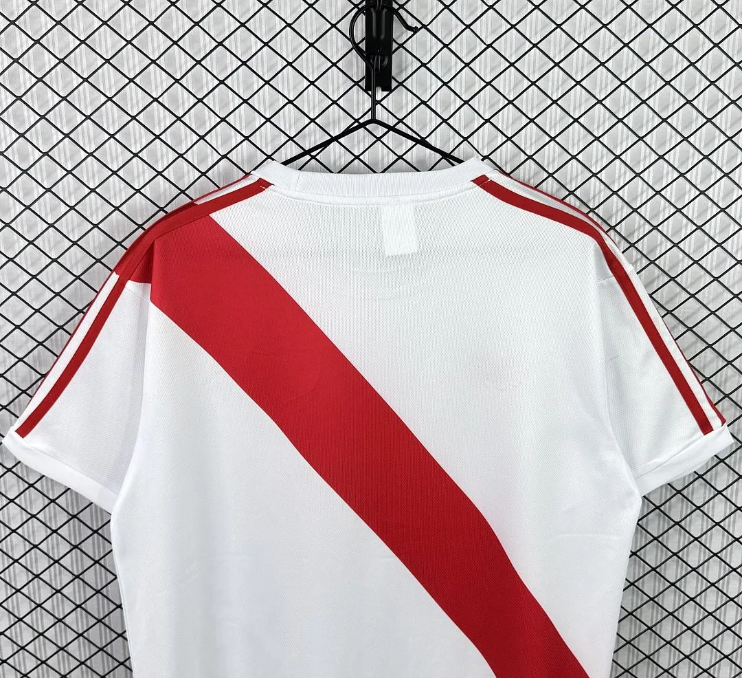 Rayo Vallecano 1977/79 Home Shirt